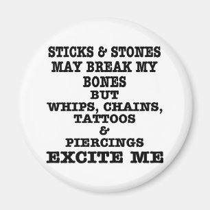 Imán Los tatuajes y las perforaciones de las cadenas de