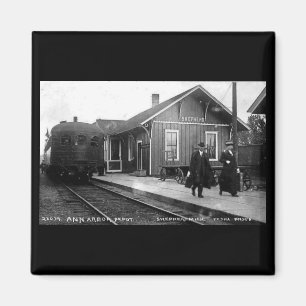 Imán Louis Pesha Ann Arbour Railroad Depot Shepherd, MI