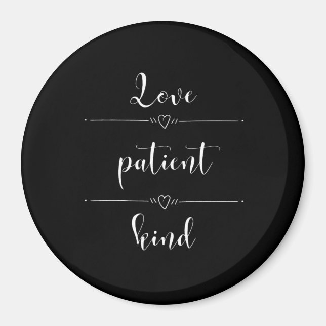 Imán Love Is Patient Minimal Heartfelt Design  (Frente)
