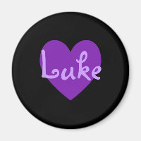 Luke en morado