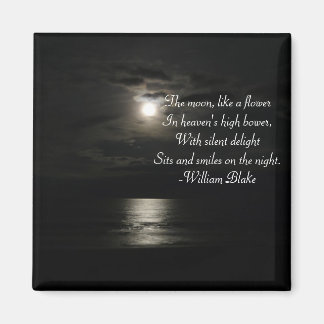 Imán Luna llena sobre el agua por la noche - con poesía