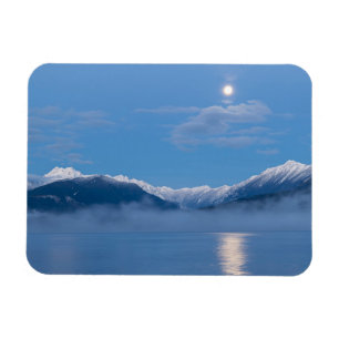 Imán Luna poniéndose Seabeck, Washington