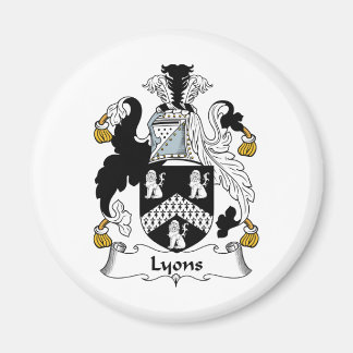 Imán Lyon Family Crest