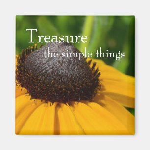 Imán Macro amarilla de la flor