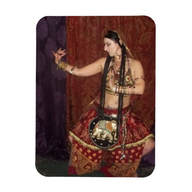 Imán Magnate de bailarina de fusión india (Vertical)