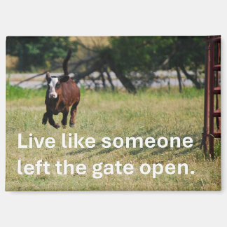 Imán Magnet with Galloping Calf and encouraging quote