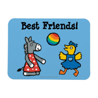 Imán Maisy en el preescolar con amigos en el área de ju