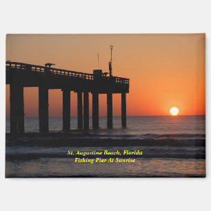 Imán Majestic Sunrise At Fishing Pier