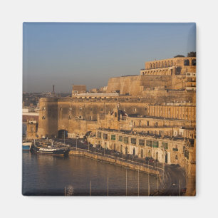 Imán Malta, Valletta, vista al puerto desde Baja Barrak