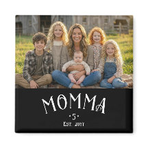 Mamá Chic Establecida Conteo de Niños Foto Blanco 