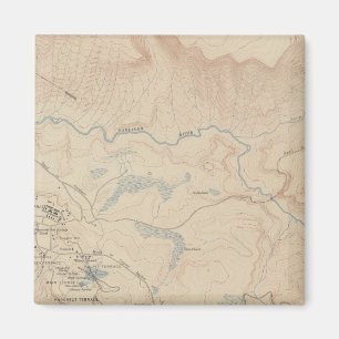 Imán Mamut Hot Springs y vecindad 2