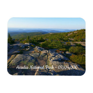 Imán Mañana en la cima de Cadillac Mountain en Acadia