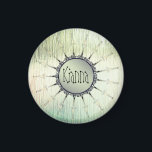 Imán Mandala vintage sobre vidrio escarchado de Minty<br><div class="desc">Una elegante Mandala de rayas vintage con un centro verde ornamentado donde se puede personalizar para hacerlo único,  junto con una textura oscura de cristal de helado verde minado que crea elegantes vibraciones de moda. Parte del Mandala de época en la colección de vidrio escarchado.</div>
