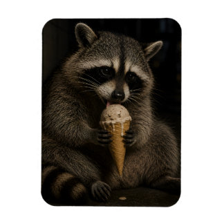 Imán Mapache Divertido Comiendo Helado