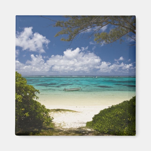 Imán Mauricio, Mauricio Oriental, Belle Mare, Este (Frente)