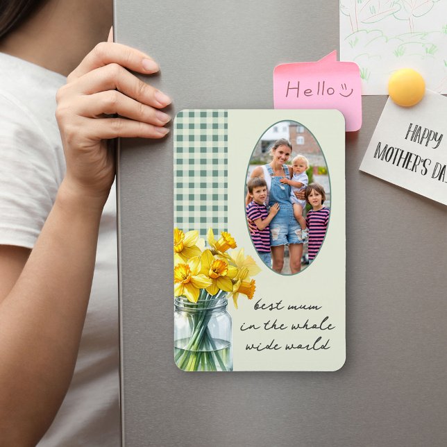 Imán Mejor foto de Mamá Green Gingham y Daffodils en Ja (Fridge Magnet for the best Mum with photo, daffodils and editable wording - perfect for Mother's Day)
