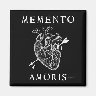 Imán Memento Amoris. Corazón Sangrante y Flecha Gótico