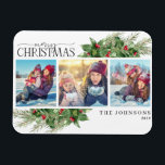 Imán Merry Christmas Modern Holly Berry Photo Magnet<br><div class="desc">Celebra la época más maravillosa del año con nuestro Magnet Fotos de Feliz Navidad Moderno Holly Berry! Esta hermosa tarjeta presenta un impresionante collage de tres fotos, junto con la vegetación moderna de acuarela de invierno y los motivos festivos de las bayas. La manera perfecta de enviar vítores de vacaciones...</div>