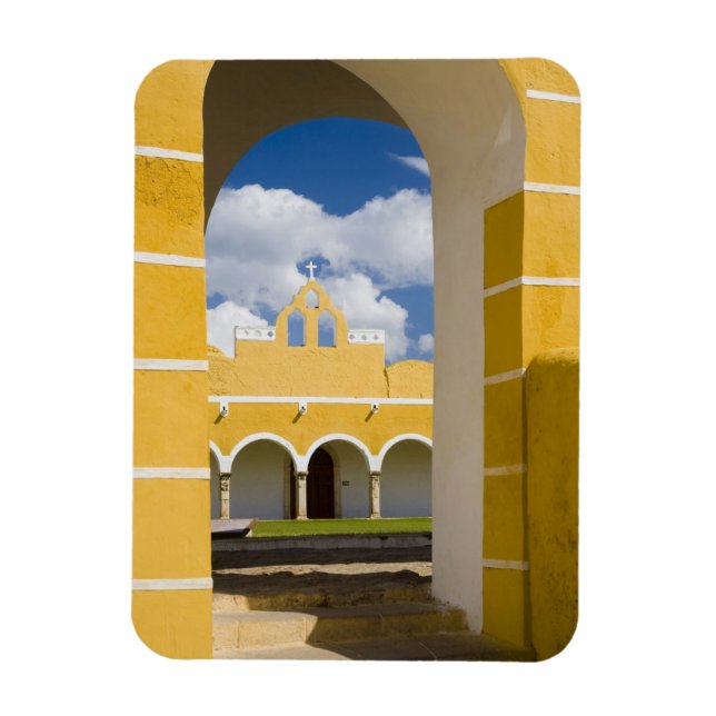 Imán México, Yucatán, Izamal. El Convento Franciscano 2 (Vertical)