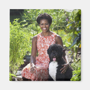 Imán Michele y Bo Obama