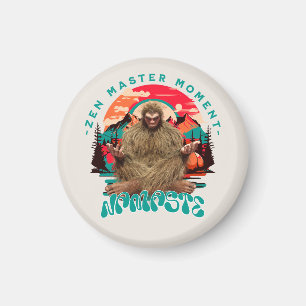 Imán Momento del Maestro Zen Bigfoot Arte Retro de Medi