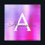 Imán Monograma de nombre de metal cepillado púrpura<br><div class="desc">Imán de monograma y letra inicial de metal cepillado metálico de color púrpura. Esto hace que el regalo perfecto de cumpleaños número 16,  boda,  despedida de soltera,  aniversario,  baby shower o fiesta de soltera para alguien que ama el lujo glamoroso y los estilos chic.</div>