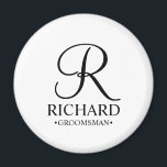 Imán Monograma y nombre del Groomsman personalizado<br><div class="desc">Elegante Regalos Groomsman personalizados en blanco y negro con un monograma personalizado en un estilo de letra de escritura elegante en negro con el nombre y título del groomsman en estilo clásico serif con fondo blanco. También perfecto para el mejor hombre, padre de la novia, dama de honor, chica de...</div>