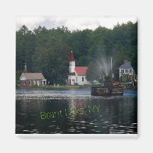 Montañas Adirondack de la fuente Brant Lake NY