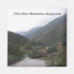 Imán Montañas Tian Shan, Kirguistán
