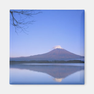 Imán Monte Fuji desde el lago Motosu, Yamanashi, Japón