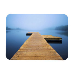 Imán Muelle en el lago