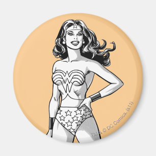 Imán Mujer Maravilla Pose Blanco y Negro