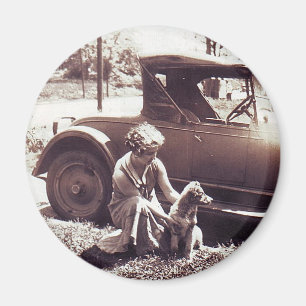 Imán Mujer Perro Y Auto Vintage