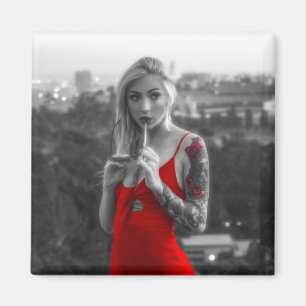 Imán Mujer roja