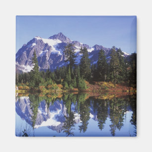 Imán N.A., EE.UU., Washington, Monte Baker y Snoqualmie