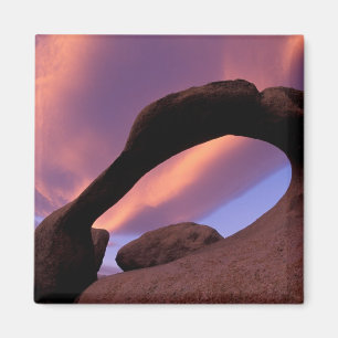 Imán NA, EE. UU., California, Sierra Oriental, Alabama