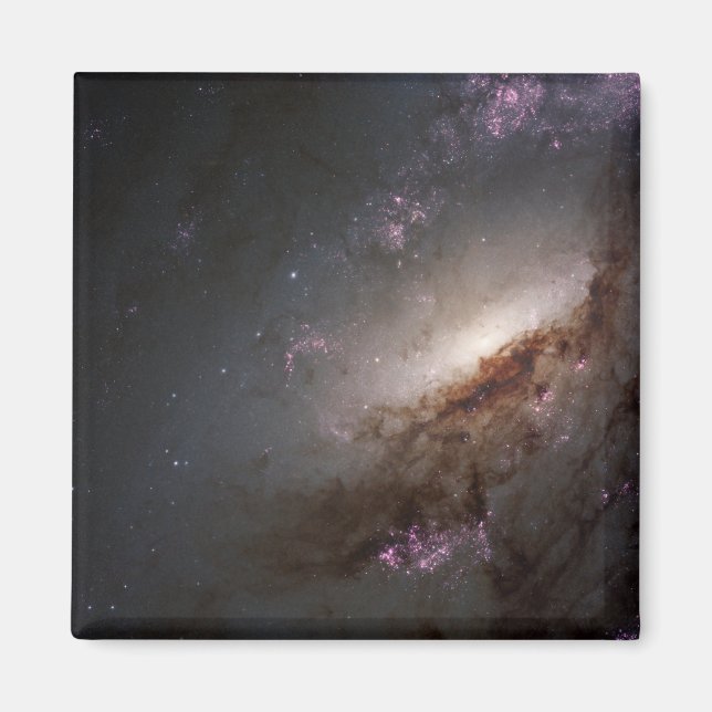 Imán Ngc 4258 En Formación Intensa De Estrellas. (Frente)