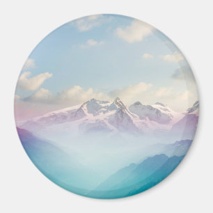 Imán Niebla de la mañana en un valle alpino