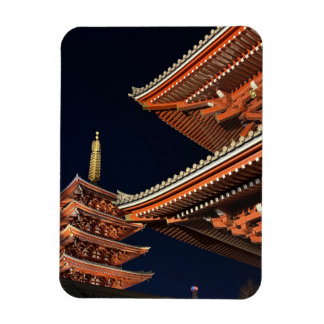 Imán Night of Kaminarimon in Tokyo Japan
