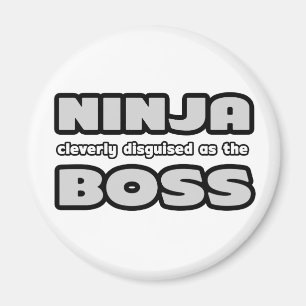 Imán Ninja Claramente Disfrazado De Jefe