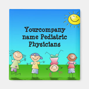 Imán Niños jugando al aire libre en un día soleado