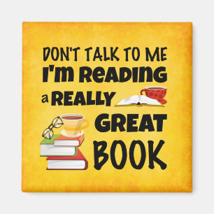 Imán No hables que estoy leyendo un libro muy bueno