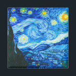 Imán Noche Van Gogh Starry<br><div class="desc">Magnet que presenta la pintura al óleo de Vincent van Gogh La noche estrellada (1889). Inspirado por su estancia en un asilo,  el arte representa un pueblo bajo un cielo nocturno de estrellas y luna azul y amarilla. Un gran regalo para los aficionados al post-impresionismo y al arte holandés.</div>