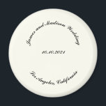 Imán Nombre del personalizar, boda de marfil negro<br><div class="desc">Nombre del personalizar,  fecha letras negras curvadas boda de fondo marfil,  favor,  favorece el texto personalizado,  lo personaliza con su propio texto,  información</div>