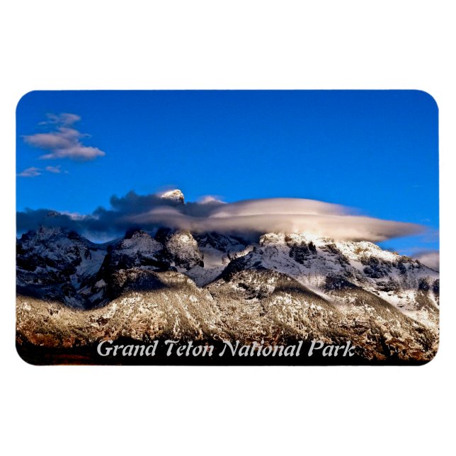IMÁN NUBE LENTICULAR SOBRE MONTAÑAS DE TETONES GRANDES (Horizontal)