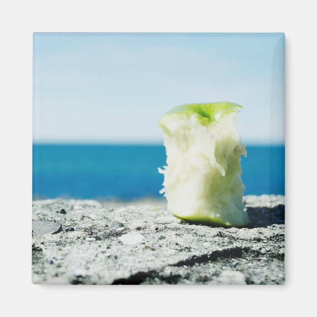 Imán Núcleo de Apple en la tierra (Frente)