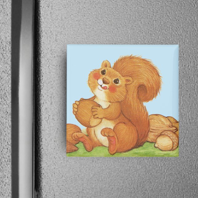 Imán Nueces de ardilla Adorables Cutas (Cute red squirrel fluffy tail holding nuts acorns in grass blue sky on square magnet.)