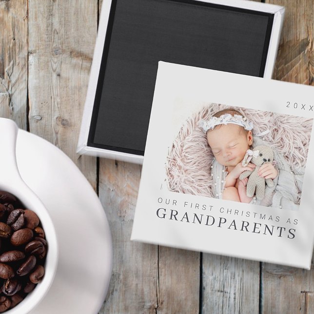 Imán Nuestra primera Navidad como abuelos Moda moderna (Subido por el creador)