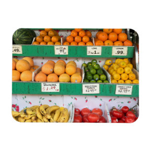 Imán NYC Fruit Stand Sidewalk Grocery New York City