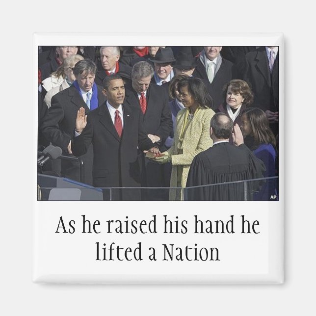 Imán Obama juró, mientras subió su mano... (Frente)